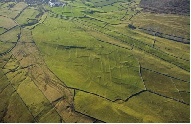 Aerial view of the outline of a Roman fort.