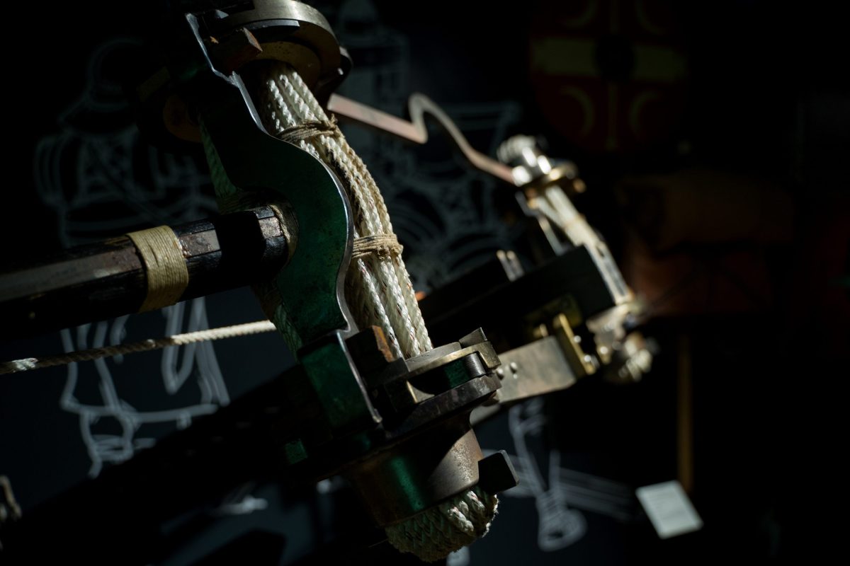 Close up image of the replica Roman carroballista on open display in the museum gallery.